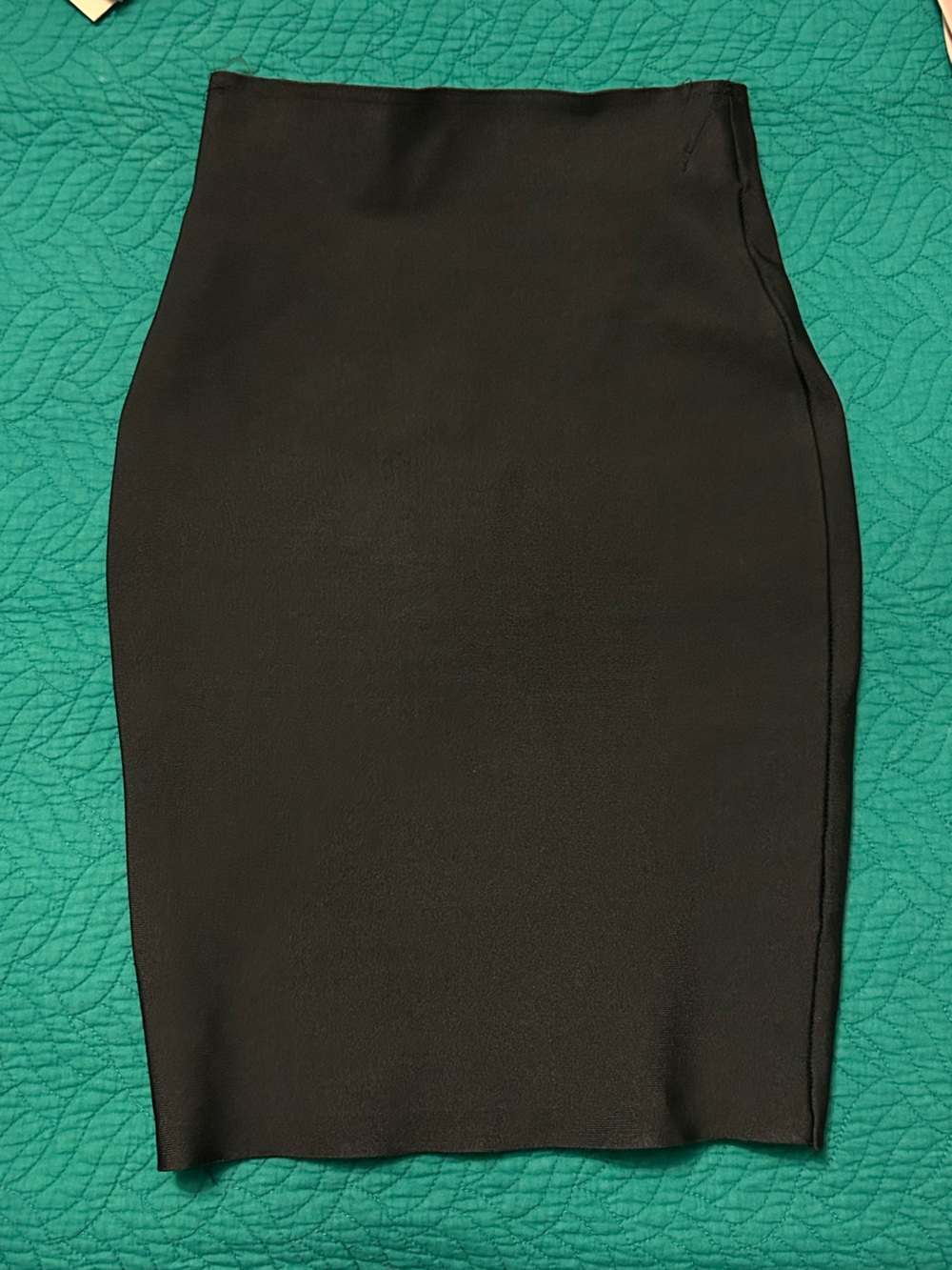 WOW COUTURE - Classic Black Pencil Skirt - Women